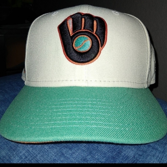 Milwaukee Brewers '75 All Star Game Patch 59fifty - Picture 1 of 8